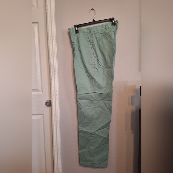 Land's End Men's Light Green Pants - Picture 2 of 16